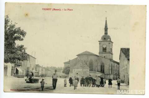 Place et église Saint-Rémy (Vignot)